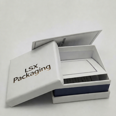 Goede prijs Papieren juwelendoos met een nette, strakke vorm en textuur, perfect als universele geschenkverpakking voor juwelen en lichte luxe accessoires online