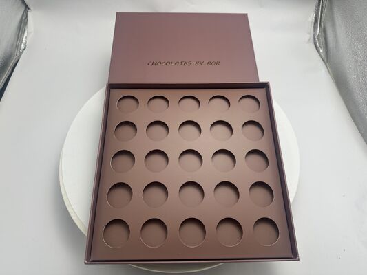 Goede prijs Aanpasbare verpakkingsdozen voor chocolade in de lade Boekvormige boeken met bovenste en onderste dekselstijl gemaakt van duurzame papiermaterialen online