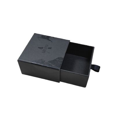 Goede prijs Juwelenpapierdoos met flexibele minimum orderhoeveelheid aanpasbare grootte en magnetische sluiting perfect voor cadeautjes en juwelenopslag online
