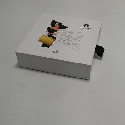 Goede prijs Het witte Make-up Verpakkende Vakjes Document Vakje van de Kartonlade met Zwart Lint online